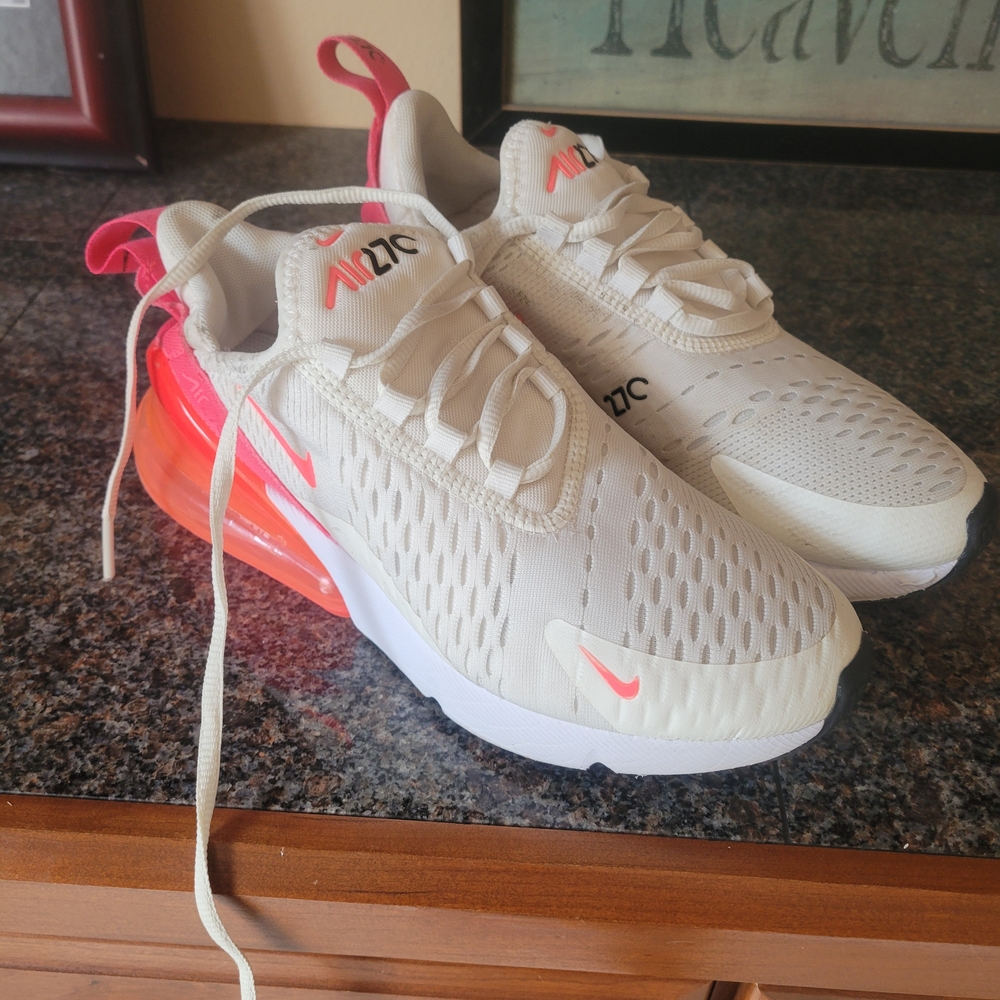 Nike Kids Air Max 270 — White/Bright Crimson